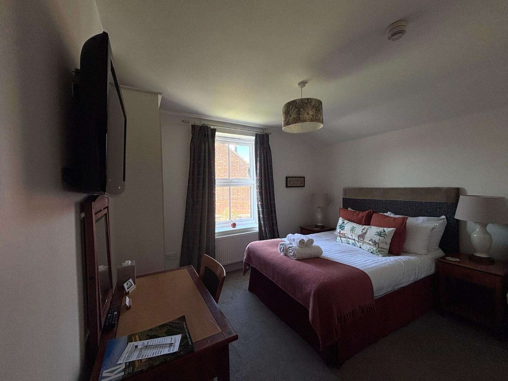The Lodge King's Lynn Exterior photo